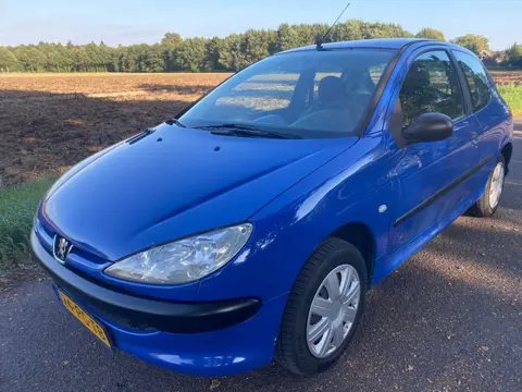 Peugeot 206 1.1 Pop' Art