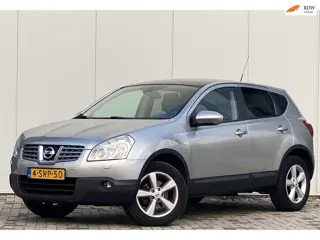 Nissan Qashqai 2.0 Acenta AUTOMAAT PANORAMA NAVI CARPLAY