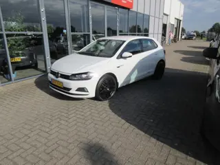 Volkswagen POLO 1.0 TSI Highline