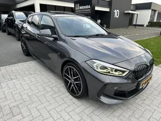 BMW 1-serie 118i High Executive Edition M-Pakket (bj 2020)