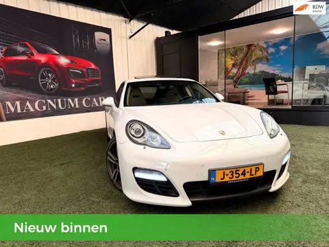 Porsche Panamera 3.0 Automaat Titanium 5D Panoramadak Leder Navi scherm Xenon Full Option