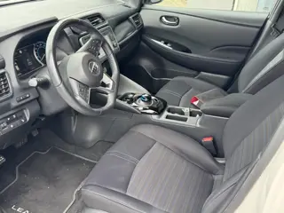 Foto 14 van NISSAN LEAF ACENTA 40 kWh I AUTOMAAT I APPLE CARPLAY I P-CAMERA I CLIMATE CONTROL I ADAPTIVE CRUISE