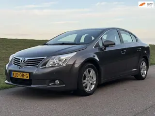Toyota Avensis 1.8 VVTi Business | Navi | Automaat | Leder | Bluetooth