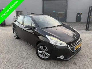 Peugeot 208 1.6 HDi Allure Navi|Clima|Cruise|Sensoren