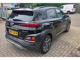 Foto 16 van Hyundai KONA 1.6 GDI HEV Comfort Automaat l Headup l Key Less l Dodehoek detectie