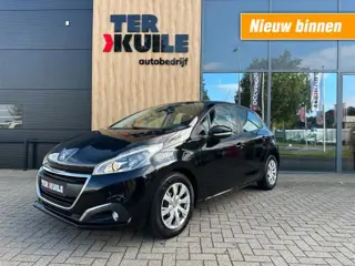 PEUGEOT 208 1.2 PureTech Blue Lion / CarPlay / Cruise Control