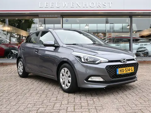 Hyundai i20 1.2 HP i-Motion NL-auto, trekhaak, cruise, bleutooth