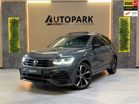 Volkswagen TIGUAN 1.5 TSI 3X R-LINE |PANO|HuD|IQ LIGHTS|ACC|LANE ASSIST|CARPLAY|TREKHAAK|SFEERVERLIC