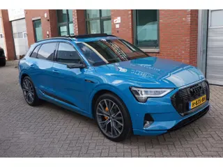 Audi E-tron E-tron 55 quattro advanced 95 kWh Pano, 360 Full