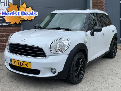 Mini Countryman 1.6 One Edition|Opendak|Navigatie|Airco|