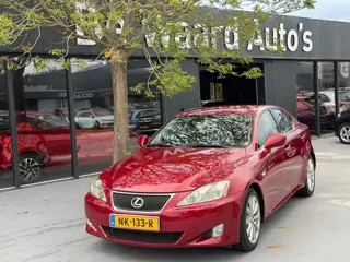 Lexus IS 250 Executive/automaat/airco/cruise/Stoel verwarming/camera/trekhaak/Bom vol optie/12 maand