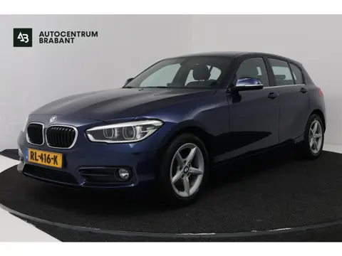 BMW 1-serie 118i Corporate Lease High Executive (ELEKT. STOELEN, STOELVERWARMING, LED, GROOT-NAVIGAT