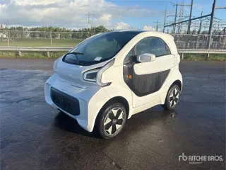 XEV YOYO Electric electric mini car, 2-seater Auto
