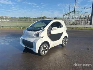 XEV YOYO Electric electric mini car, 2-seater Auto