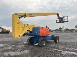 JLG 800 AJ 4WD Diesel Articulating Boom Lift (bj 2008)