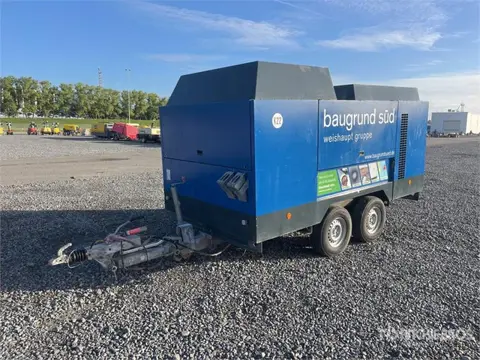 Compair C200TS24/HG1 DLT2703 20 m3/min Mobile Air Compress