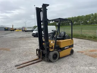 Mitsubishi Forklift (Inoperable) (bj 2006)