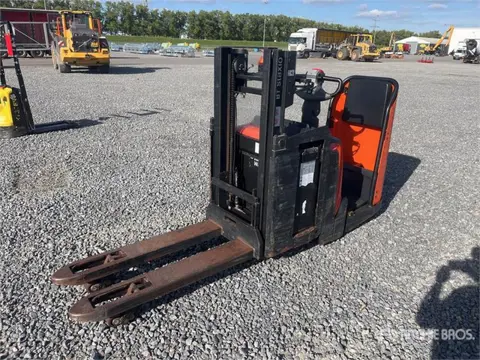 Toyota SPE200CN Electric Stacker (bj 2020)