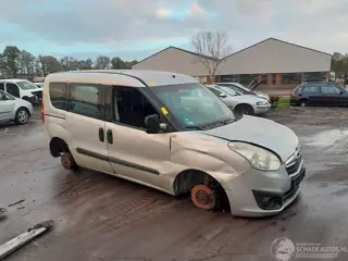 Opel Combo Tour onderdelen (kleur: 20U) donorauto