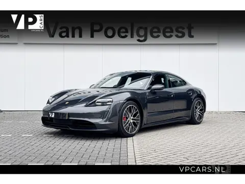 Porsche Taycan 4S Performance |  84 kWh | BOSE Surround | Achterasbesturing | Panoramadak |