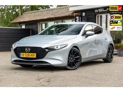 Mazda 3 2.0 e-SkyActiv-X M Hybrid 180 Luxury I Leder I adap cruise I Bose I