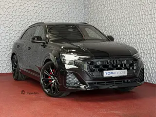 Audi Q8 60 TFSI E COMPETITION LUCHTVERING SOFT.CLOSE 23''LMV B&O ACHTERAS.BST VALCONA LEER TREKHAAK 