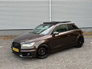 Audi A1 1.4 TFSI S edition AUTOMAAT PANO Stoelvw Xenon
