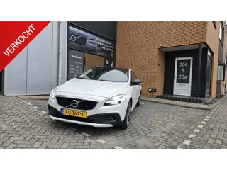 Volvo V40 Cross Country 1.5 T3 Polar+ Luxury