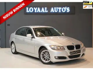 BMW 3-serie 318i Corporate Lease Luxury Line | AUT | CRUISE | STOELVER. | PDC | NAVI | NAP | AIRCO |