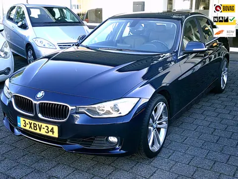 BMW 3-serie 320i Executive (Aut./LMV/NAV)