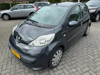 Peugeot 107 1.0-12V XS 5Drs,Apk 13/9/27,Airco,Elek-pakket ,Nap