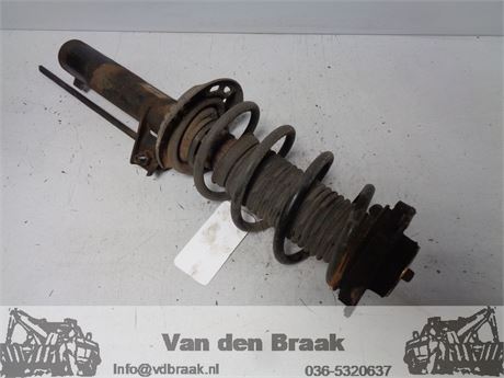 Volkswagen Golf Plus 2005-2009 Schokbreker voorzijde