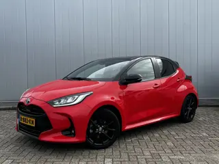Toyota Yaris 1.5 Hybrid Executive Carplay Android auto Stoelverwarming Dealer onderhouden