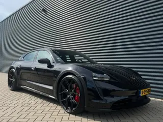 Porsche Taycan Cross Turismo 4S 93 kWh Full Options | 27dkm. | 22"Vossen |