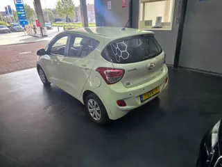 Foto 14 van Hyundai I10 1.0i i-Motion Comfort !!NAP!!!