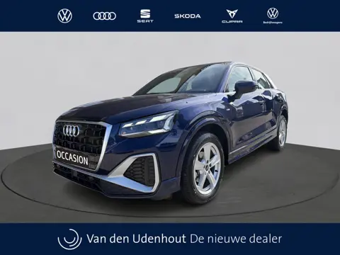 Audi Q2 35 TFSI 150Pk S Edition / Camera / Stoelverwarming / Keyless / Matrix