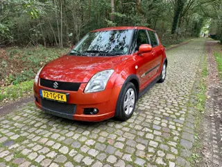 Suzuki Swift 1.3 Shogun apk 09-2027 hele nette auto , airco
