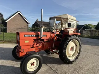 Renault 421 M tractor