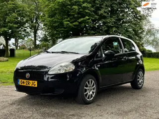 Fiat Grande Punto 1.2 Dynamic | " 111.000 " KM + Airco Nu € 2.450,- !!!