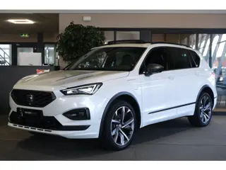 Seat Tarraco 1.4 TSI e-Hybrid PHEV FR 245PK Pano Trekhaak 360Cam Navi Led ACC