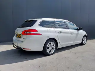 Foto 12 van Peugeot 308 SW 1.6 BlueHDI Blue PANO DAK CAMERA LED NAVI CRUISE ECC TREKHAAK