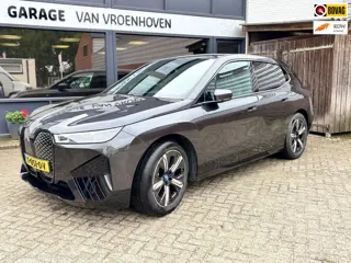 BMW IX XDrive40 Business Edition Plus 77 kWh