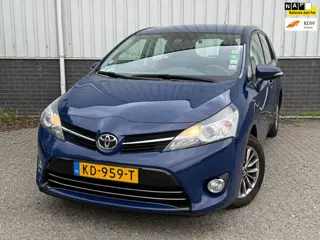 Toyota Verso 1.8 VVT-i Aspiration Automaat Airco Cruise Trekhaak Xenon