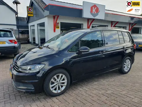Volkswagen Touran 1.4 TSI Highline 7p. DSG/CARPLAY/PDC BJ 2015