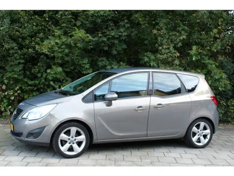 Opel Meriva 1.4 Turbo Cosmo Eerste eigenaar cruise/climate control enz!!