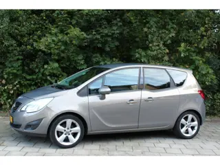 Opel Meriva 1.4 Turbo Cosmo Eerste eigenaar cruise/climate control enz!!