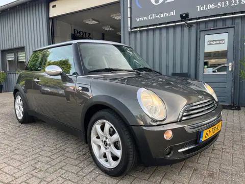 Mini 3-Deurs 1.6 One Park Lane 2006 APK AIRCO