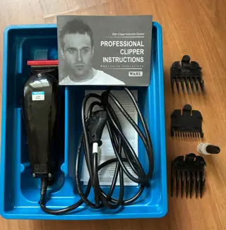 Wahl Proffessional small haar clipper.