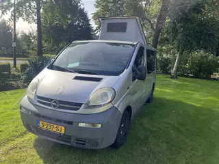 Foto 12 van Opel VIVARO 2.5DTI 2.7T L1H1 CAMPER (bj 2003)