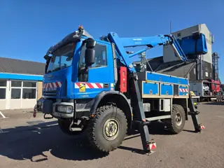 Iveco PORTEUR EUROCARGO 140E25 NACELLE 19M 4X4 Iveco PORTEUR EUROCARGO 140E25 NACELLE 19M 4X4 PM3204
